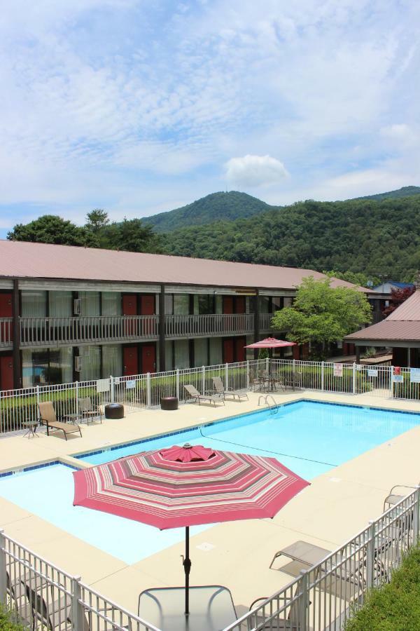 Hotel Great Smokies - 2*
