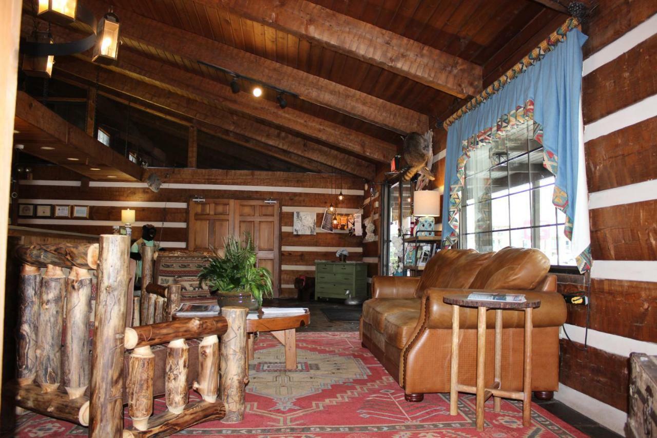 Hotel Great Smokies - 2*